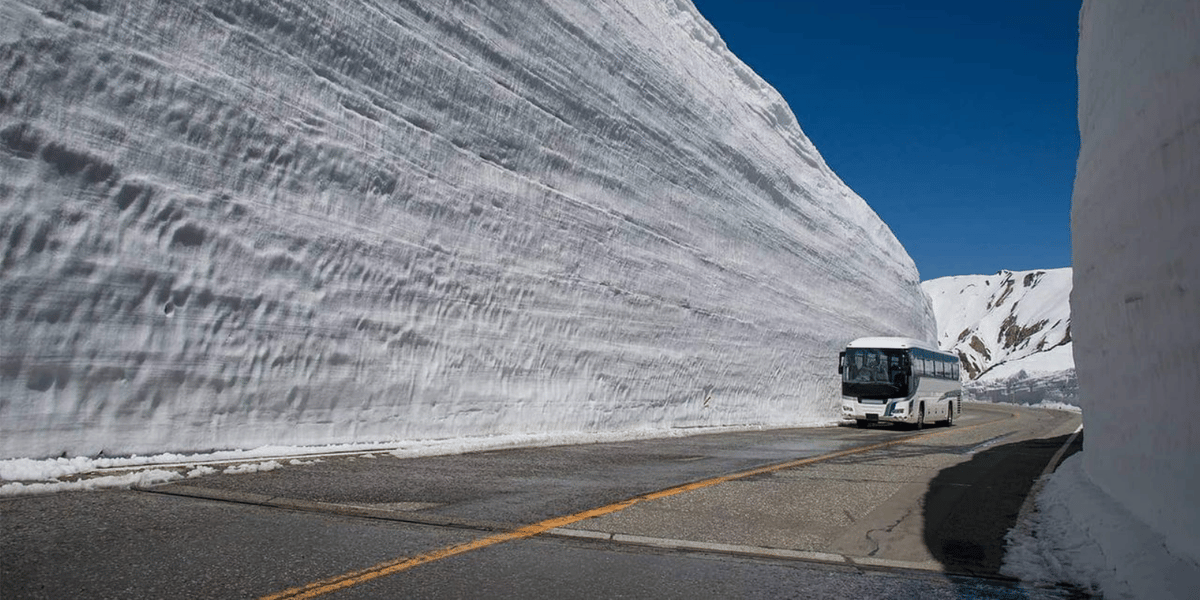 Tateyama Kurobe Snow Corridor Image